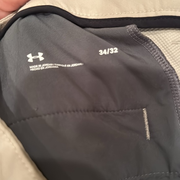 Under Armour Khakis Pants - Picture 8 of 8